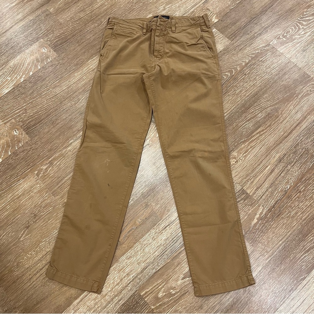 American Eagle Khaki’s 29X32